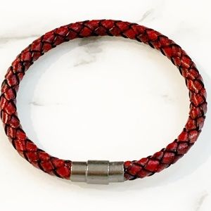 Handcrafted Braided Leather Bracelet